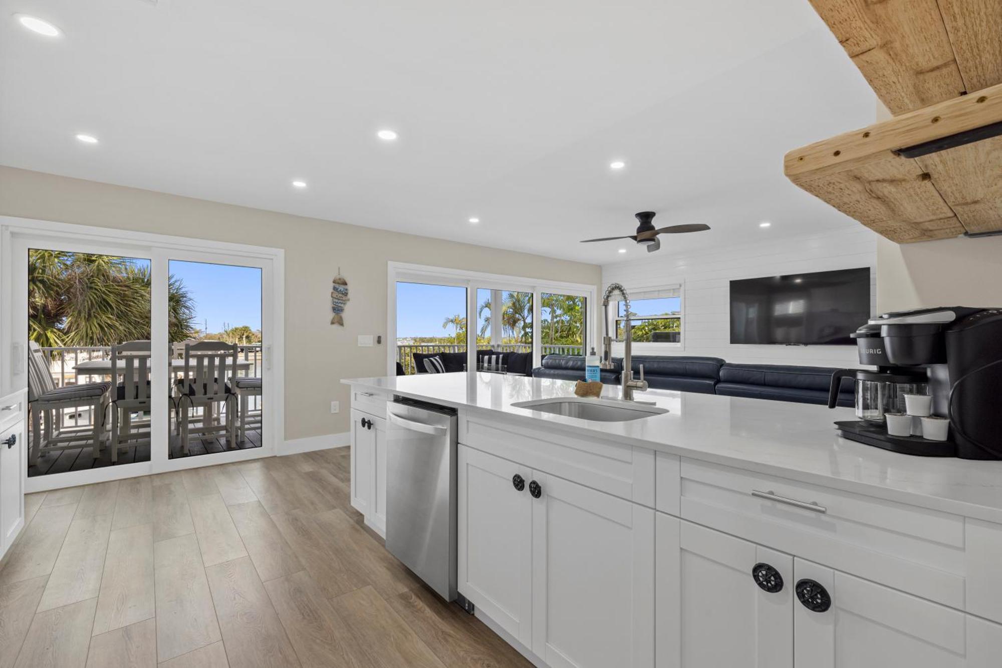 Chadwick Cove Marina Aparthotel Englewood Luaran gambar