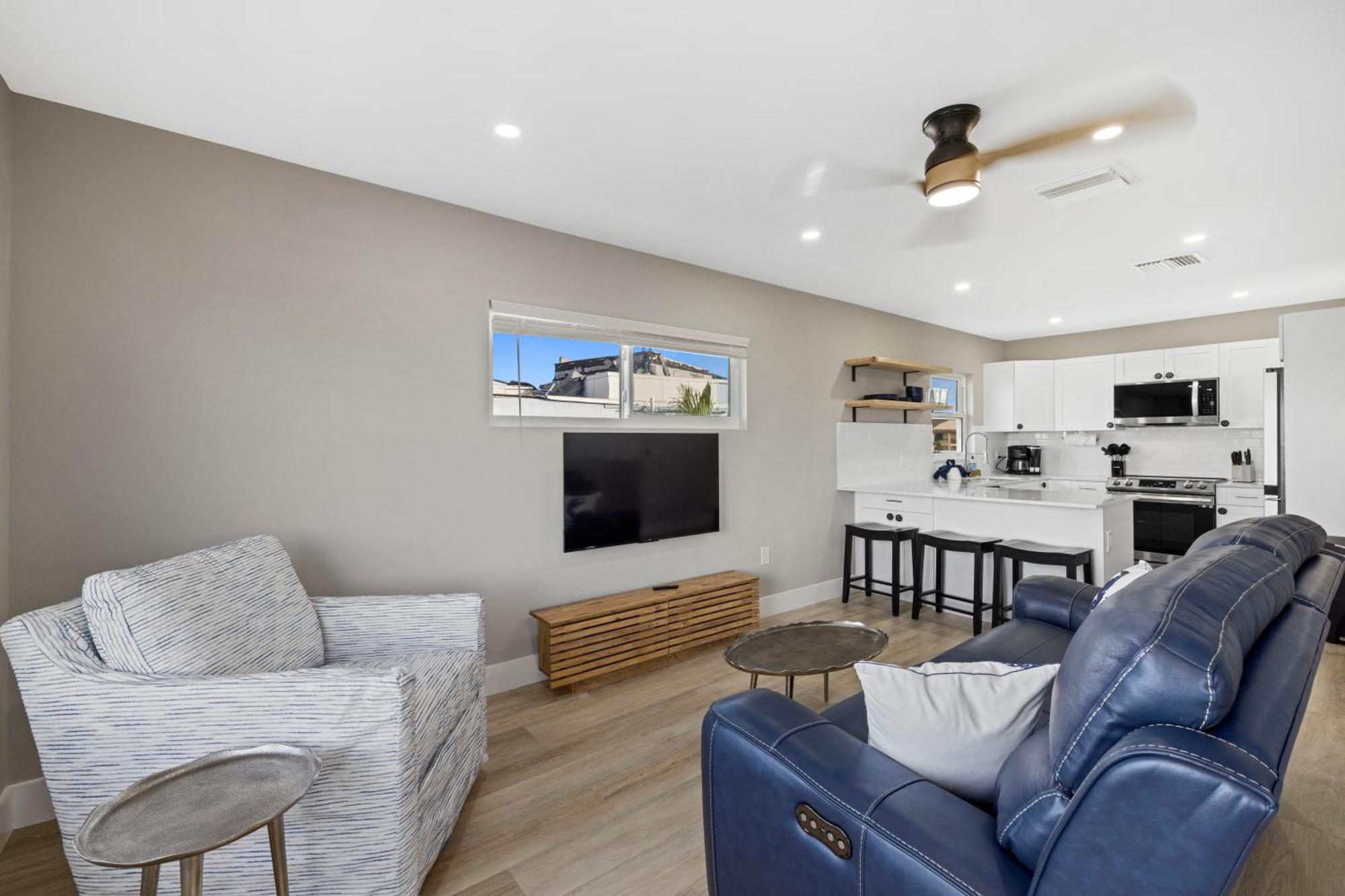 Chadwick Cove Marina Aparthotel Englewood Luaran gambar